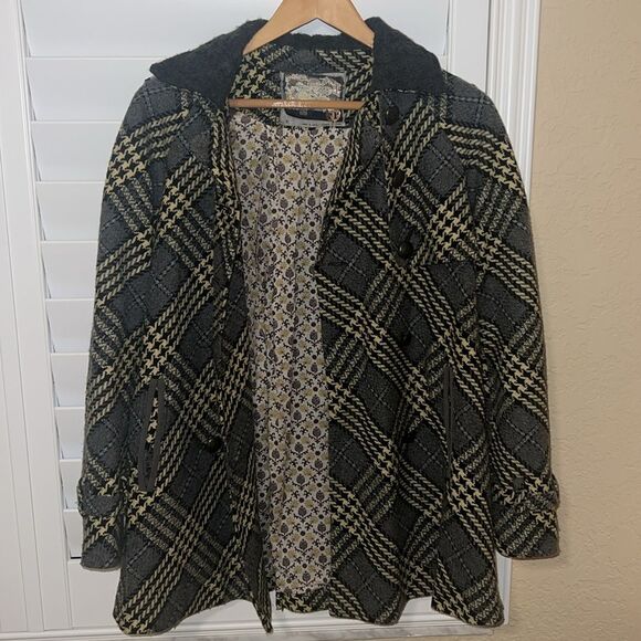 Free People Black and Beige Jacket Coat with Hood - Picture 2 of 4